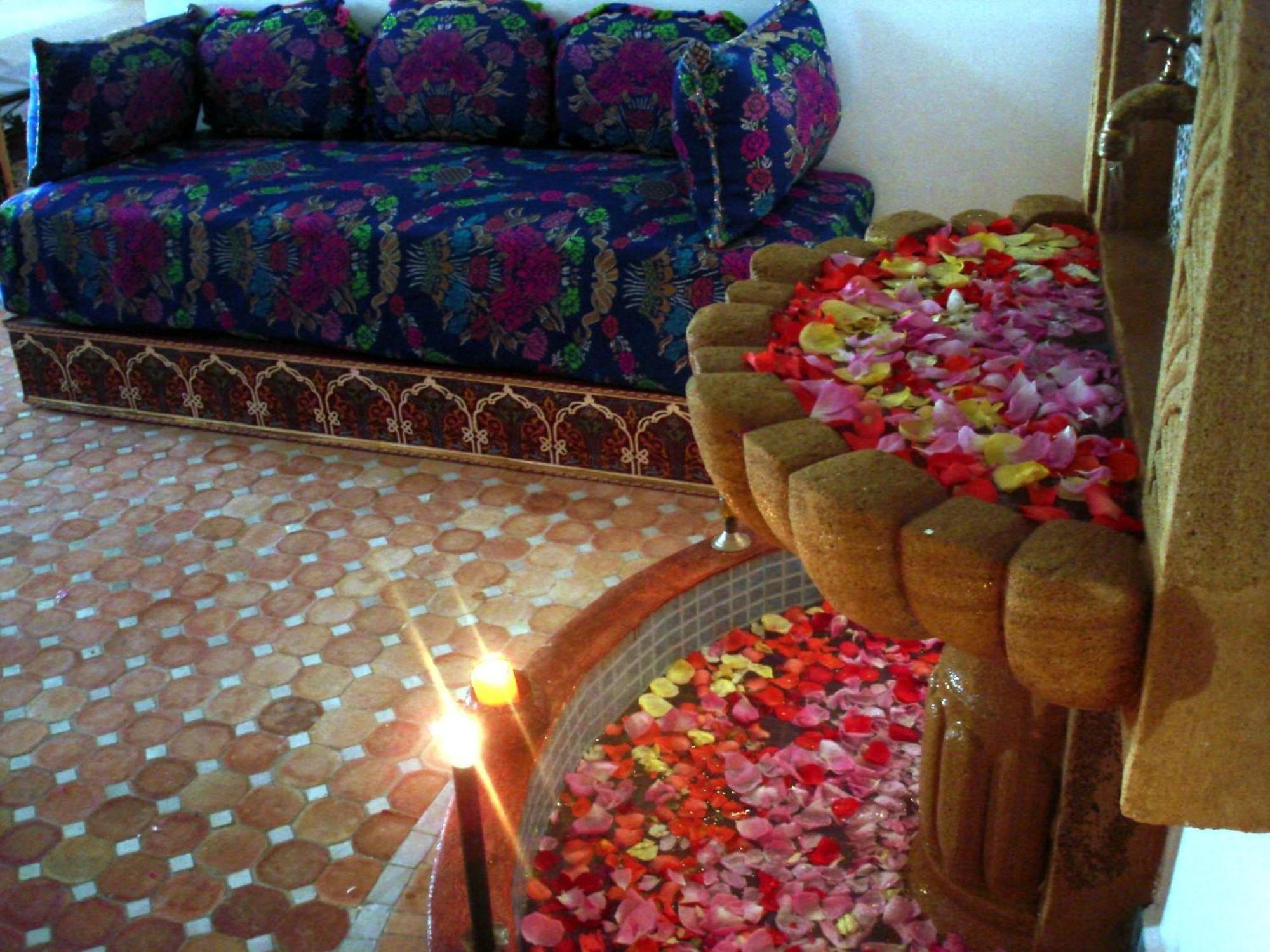 Hotel Al Andaloussiya Diyafa Moulay Idriss Esterno foto